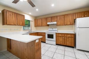 8209 Sw 24th St 19c North Lauderdale, FL 33068 - MLS#A11881099