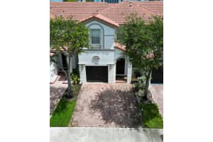 8069 Nw 108th Pl Doral, FL 33178 - MLS#A11881100