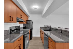 3911 Sw 52nd Ave 4-1 Pembroke Park, FL 33023 - MLS#A11881122