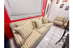 935 SW 11th Ave 1st floor, Miami, FL 33130, - MLS#A11881145