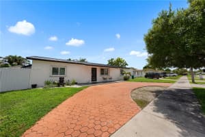 6423 Sw 107th Pl Miami, FL 33173 - MLS#A11881222