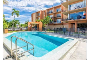 6780 W 2nd Ct 212, Hialeah