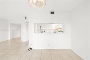 901 Sw 128th Ave 212e Pembroke Pines, FL 33027 - MLS#A11881239