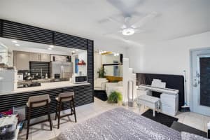 1060 Pennsylvania Ave 7, Miami Beach 1060 Pennsylvania Ave 7, Miami Beach