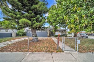 551 Nw 183rd St Miami Gardens, FL 33169 - MLS#A11881316