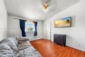 3630 N 56th Ave 323 Hollywood, FL 33021 - MLS#A11881334