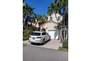 1065 River Birch St 1065 Hollywood, FL 33019 - MLS#A11881335