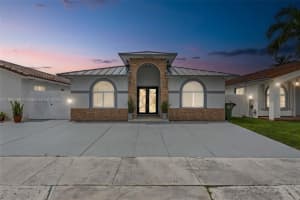 7710 W 30th Ln, Hialeah