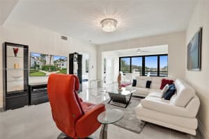 925 Oak Harbour Dr 925 Juno Beach, FL 33408 - MLS#A11881364