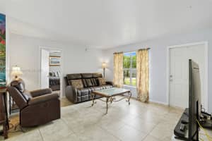 MLS# A11881366, Fort Myers, Florida 33905
