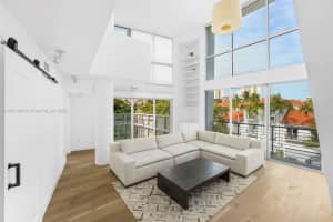 221 Jefferson Ave 10, Miami Beach