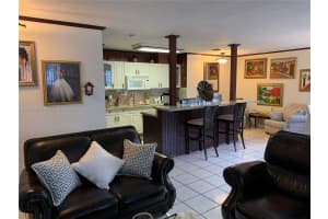 6180 Sw 42nd Ct Davie, FL 33314 - MLS#A11881402