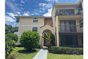 5661 Riverside Dr 101b7, Coral Springs
