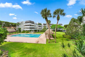 10852 N Kendall Dr 203 Miami, FL 33176 - MLS#A11881439
