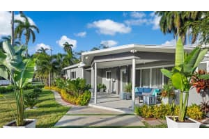 1155 Tyler St Hollywood, FL 33019 - MLS#A11881454