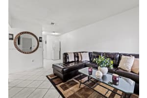 6161 Sw 44th St 1-2 Davie, FL 33314 - MLS#A11881461