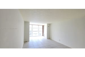 601 Three Islands Blvd 510 Hallandale Beach, FL 33009 - MLS#A11881471