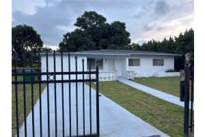 13041 Nw 17th Ct Miami, FL 33167 - MLS#A11881476