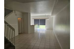 8846 W Flagler St 2, Miami