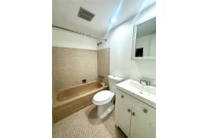 250 Layne Blvd 216 Hallandale Beach, FL 33009 - MLS#A11881549