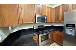 5866 Hampton Hills Blvd 5866 Tamarac, FL 33321 - MLS#A11881569