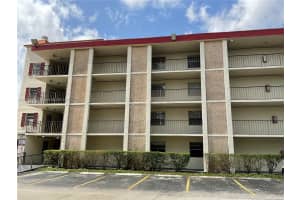 3001 Nw 48th Ave 440 Lauderdale Lakes, FL 33313 - MLS#A11881571