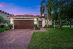1601 Nw 143rd Ter, Pembroke Pines