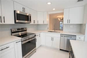 2714 Ne 8th St 2714 Hallandale Beach, FL 33009 - MLS#A11881669