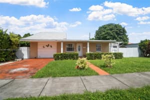 10031 Sw 46th St, Miami