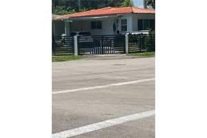 795 Ne 146 St North Miami, FL 33161 - MLS#A11881717