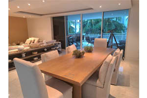 468 Golden Isles Dr 202 Hallandale Beach, FL 33009 - MLS#A11881722