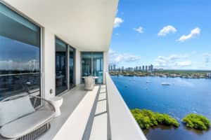 17111 Biscayne Blvd 2202 North Miami Beach, FL 33160 - MLS#A11881724