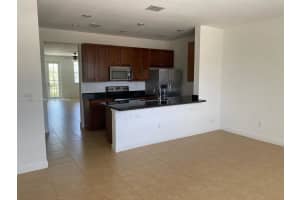 948 Sw 147th Ave 2612 Pembroke Pines, FL 33027 - MLS#A11881743