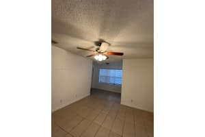 3340 N Pinewalk Dr N 1514, Margate