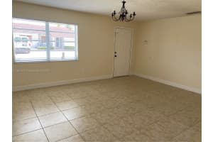 535 W 79th Pl Hialeah, FL 33014 - MLS#A11881812