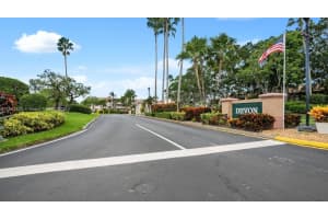 7320 N Devon Dr 101, Tamarac