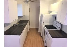 2236 Jackson St 8 Hollywood, FL 33020 - MLS#A11881840