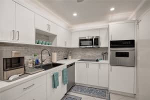 4250 Galt Ocean Dr 4p Fort Lauderdale, FL 33308 - MLS#A11881847