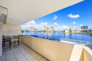 1833 S Ocean Dr 211 Hallandale Beach, FL 33009 - MLS#A11881851