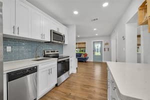 4881 Ne 2nd Ave, Oakland Park