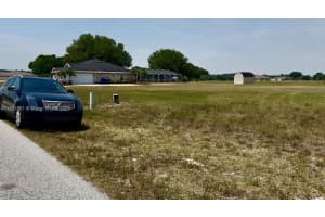 8701 Hampshire Dr. Sebring, FL 33876 - MLS#A11881861