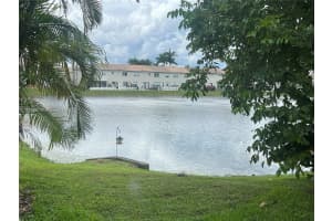 946 Ne 42 Ter - Homestead, FL 33033 - MLS#A11881887