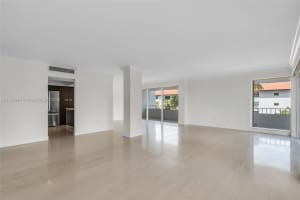 155 Ocean Lane Dr 300 Key Biscayne, FL 33149 - MLS#A11881944