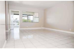 270 Layne Blvd 305 Hallandale Beach, FL 33009 - MLS#A11881949
