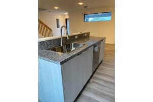 916 Nw 8 St 4 Florida City, FL 33034 - MLS#A11881967