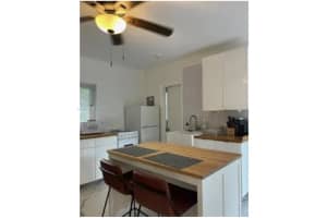1004 W Las Olas Blvd 1-3 Fort Lauderdale, FL 33312 - MLS#A11881984