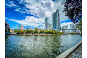 185 Sw 7th St 3704 Miami, FL 33130 - MLS#A11881997