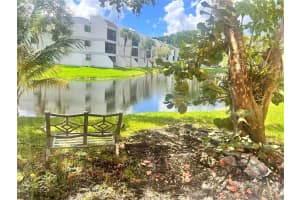 16168 Laurel Dr 101 Weston, FL 33326 - MLS#A11882028