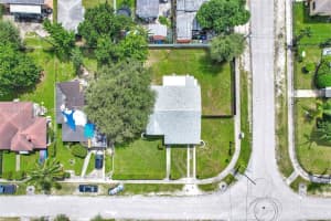 1090 Nw 77th St Miami, FL 33150 - MLS#A11882040