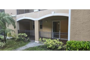 215 Sw 117th Ter 14104 Pembroke Pines, FL 33025 - MLS#A11882048